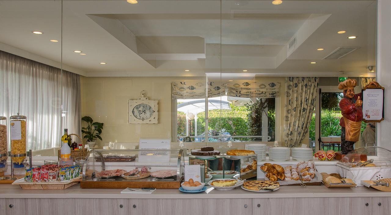 Hotel Eden Cinquale Luaran gambar